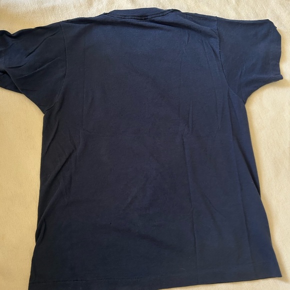 Vintage Navy Blue Wolf Graphic T-Shirt - Picture 2 of 3